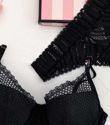 Creative water features and exterior